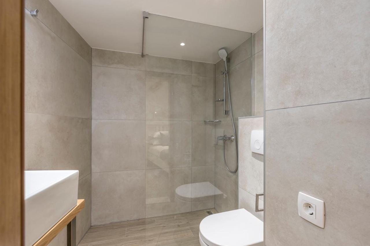 Cosmijeva Luxury Rooms Split Exterior photo